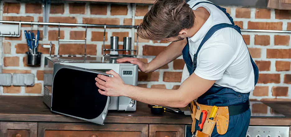 Sub Zero In-Home Microwave Repair in Islip