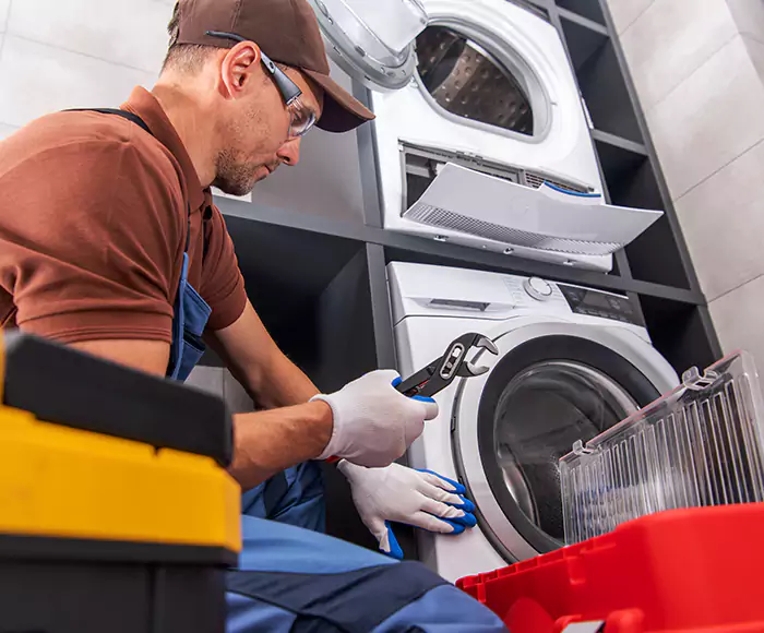 Experienced Commercial Equipment Specialists: Your Trusted Summit Commercial Equipment Repair Company in Islip, NY