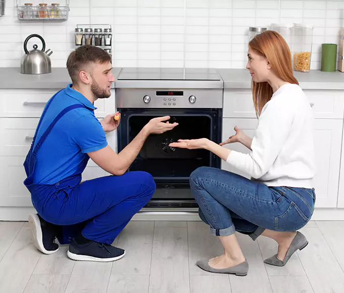 Why Islip Homeowners Choose Home Appliances for Bosch Oven Installation?